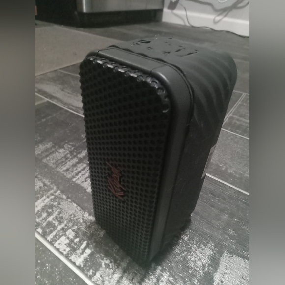 Klipsch Nashville Portable Bluetooth Speaker with 360 Degree Sound - Picture 2 of 5